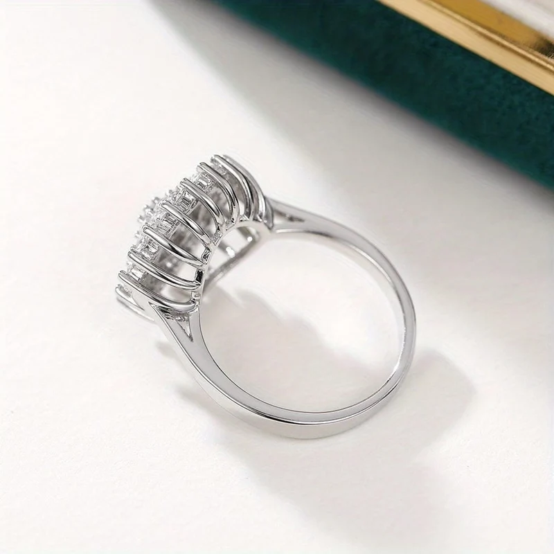 Bague Déclarative Halo de Cristaux