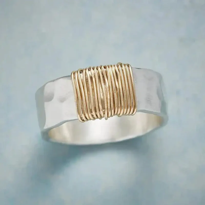 Bague en Argent avec Fils Dorés Vintage
