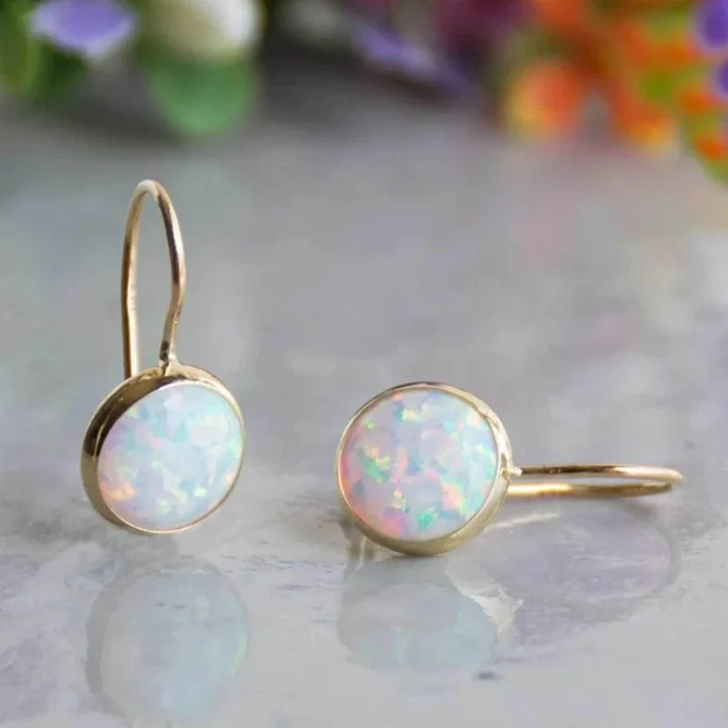 Boucles d'Oreilles en Opale Blanche Plaqué Or Intemporelles