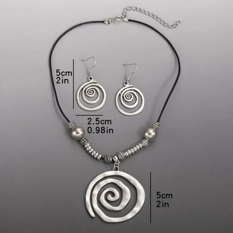 Ensemble de Collier et Boucles d'Oreilles avec Design en Spirale Argentée