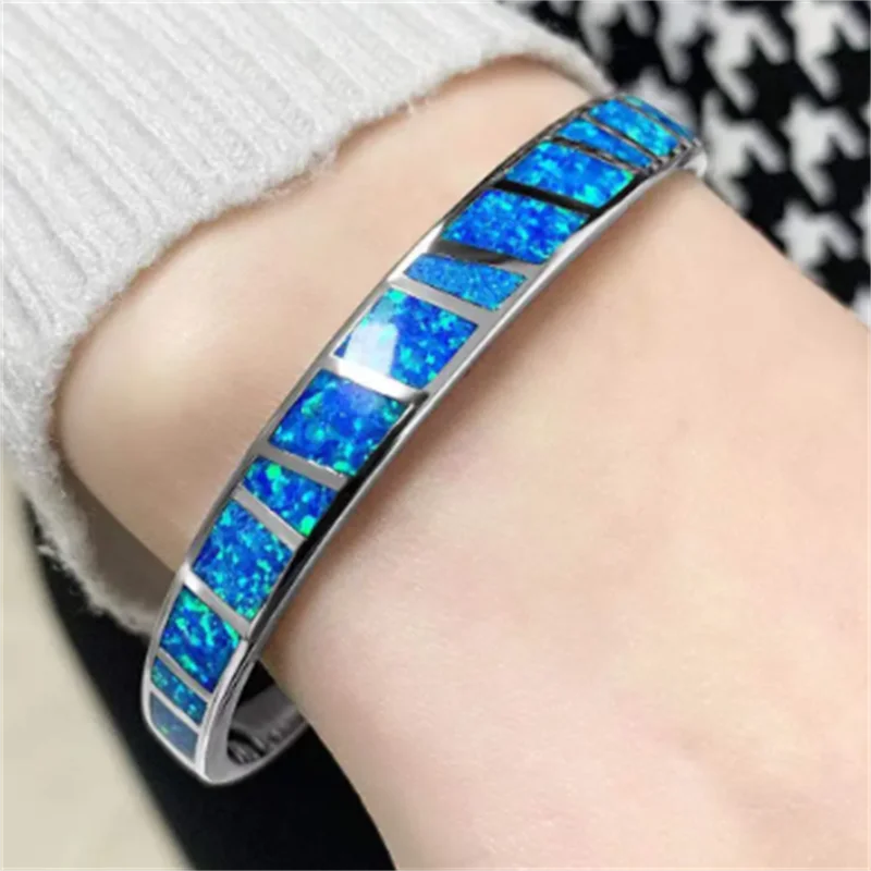 Bracelet Réglable Opale Bleu Fire en Argent