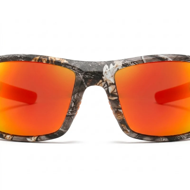 Lunettes de soleil sport — verres polarisés et monture camouflage