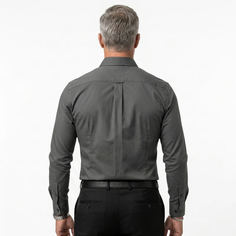 Chemise boutonnée homme — col à revers et manches longues — quotidien