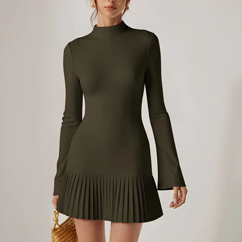 Elva - Robe Courte Plissée Élégante