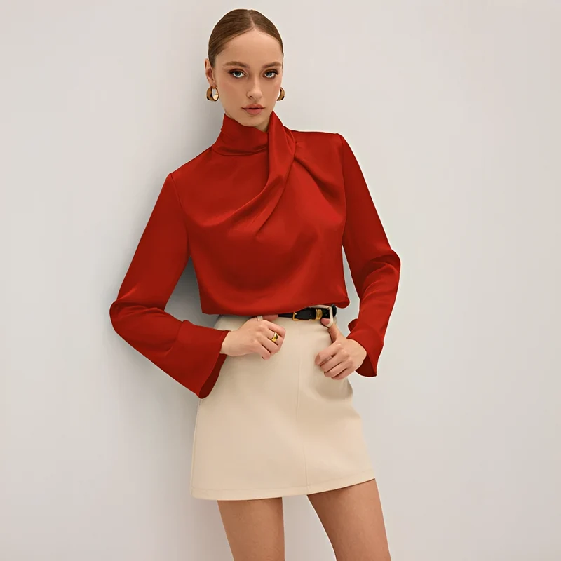 Karina - Blouse chic et contemporaine