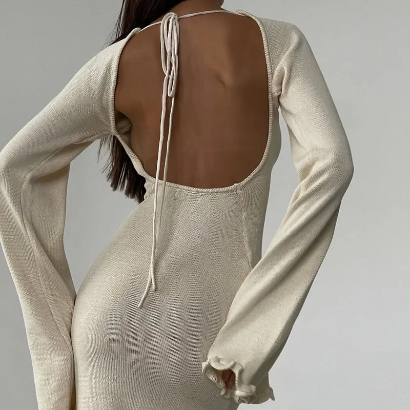 Robe longue en maille nuage ivoire à dos ouvert