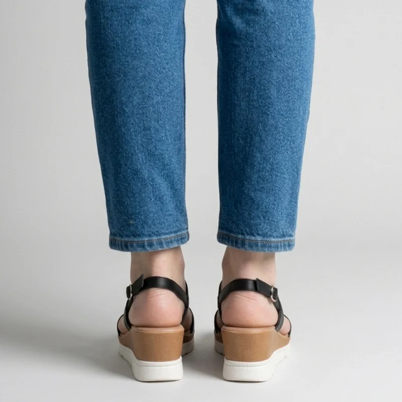 Sandale confortable à talon compensé élégant pour femmes