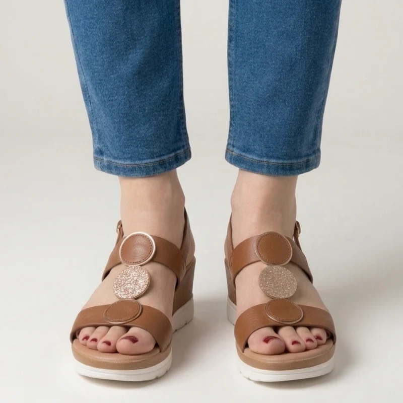 Sandale confortable à talon compensé élégant pour femmes
