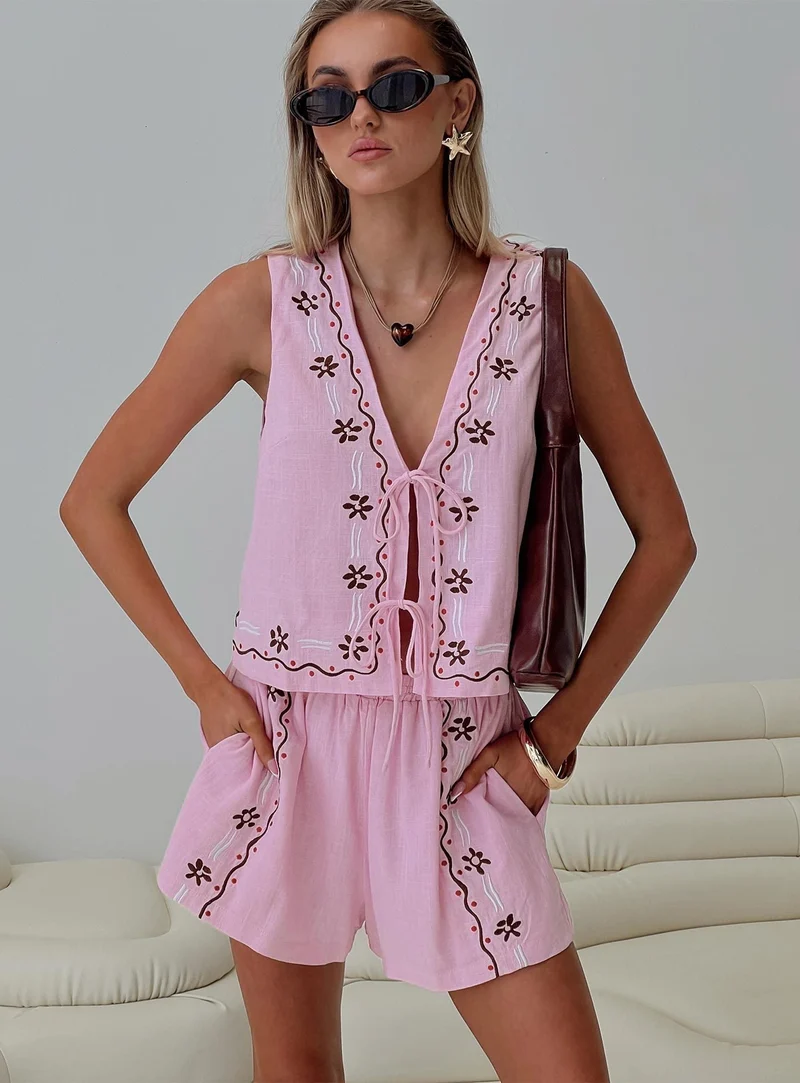 Ensemble d'été deux pièces pour femmes avec broderie florale