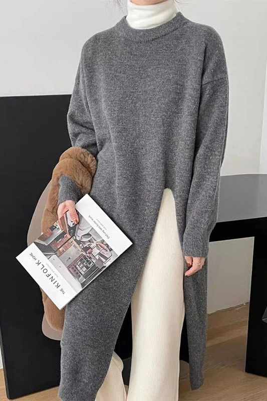 Robe-pull tricotée à fente latérale