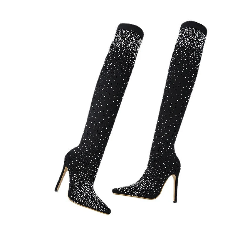 Bottes mi-cuisses étincelantes en faux diamant