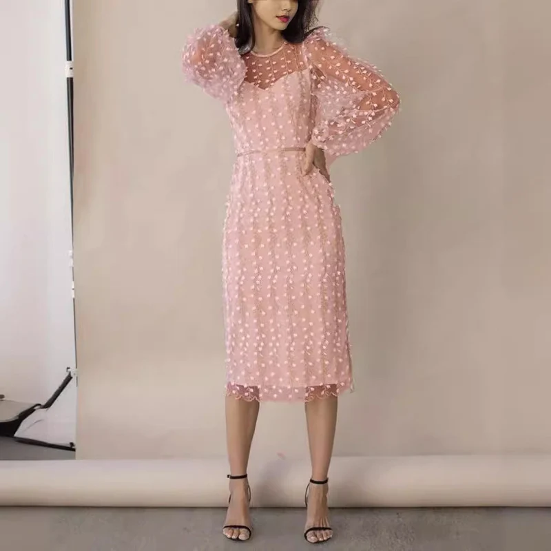 Robe à manches bouffantes en tulle brodé de fleurs pour femmes
