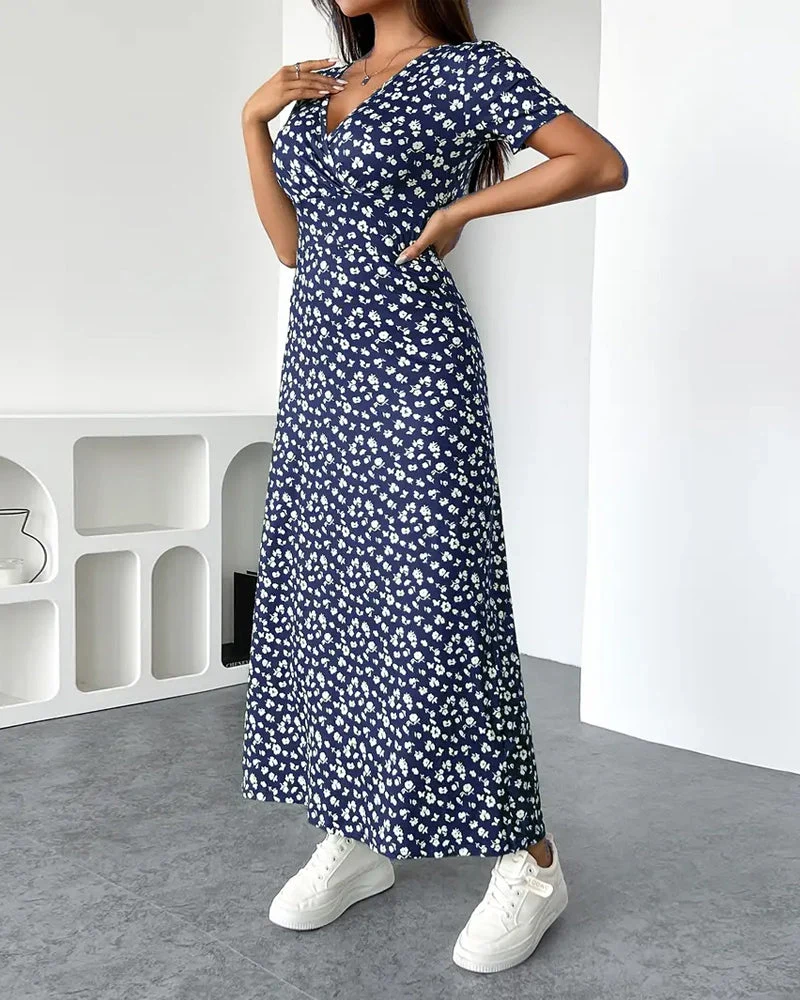 Robe moulante imprimée élégante