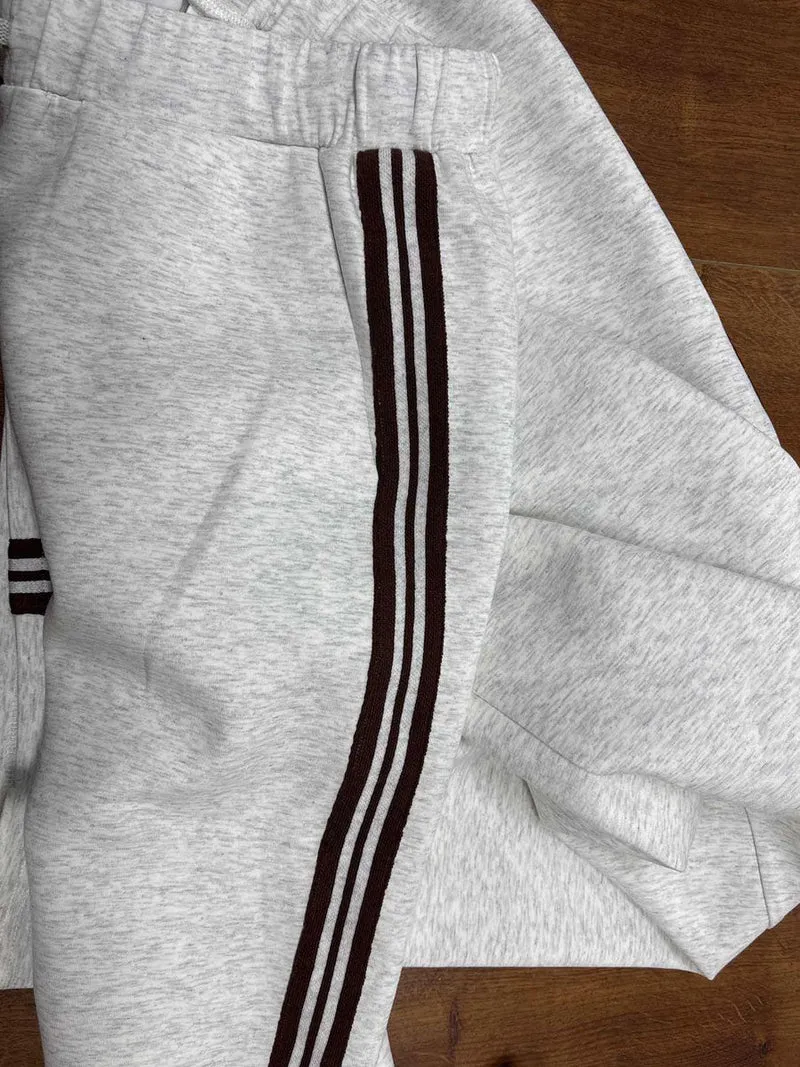 Ensemble sweat à demi-fermeture éclair et pantalon à jambes larges