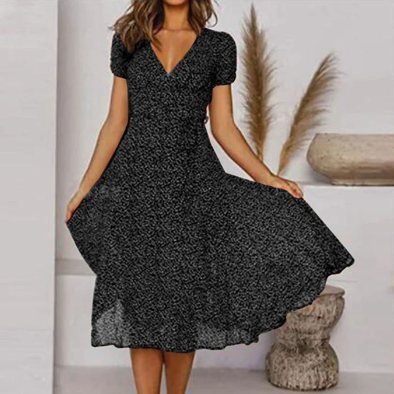 Robe d'été chic pour femme en tissu léger - Disponible en 7 couleurs