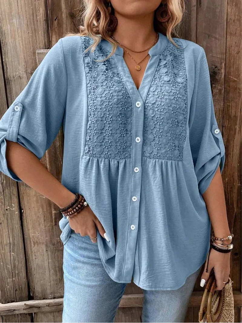 Noelle | Blouse avec col en V et boutons