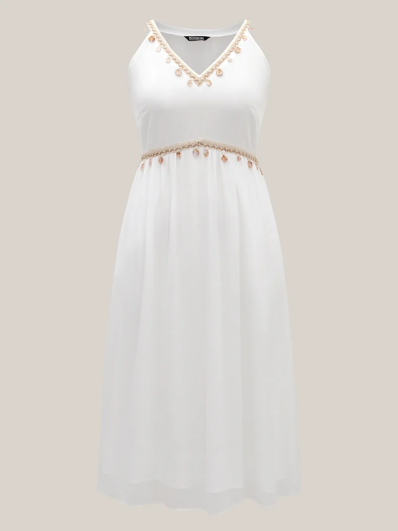 Lace Spliced V-Neck Waist-Cinched Midi Dress