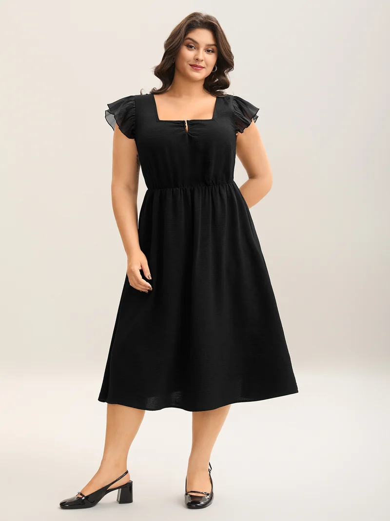 Spliced Gathered Neckline Pockets Midi Dress
