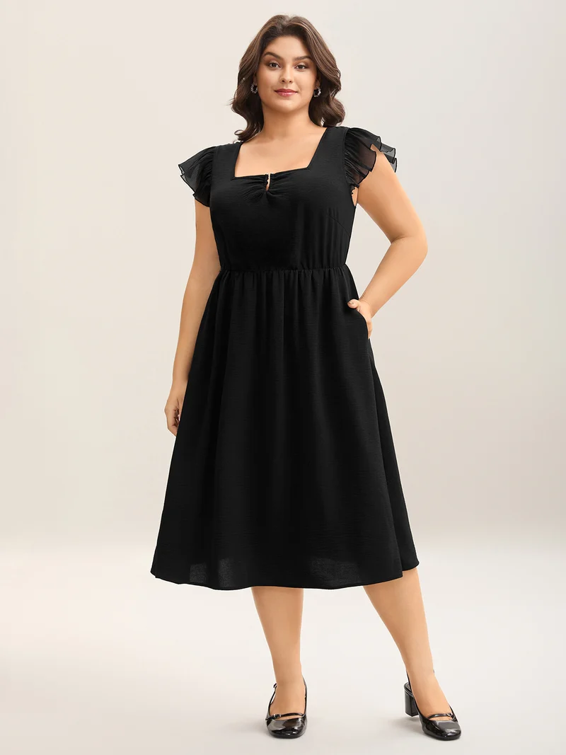 Spliced Gathered Neckline Pockets Midi Dress