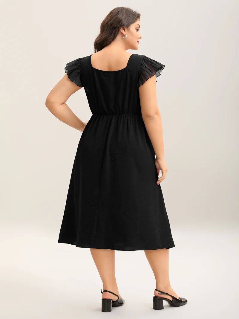 Spliced Gathered Neckline Pockets Midi Dress