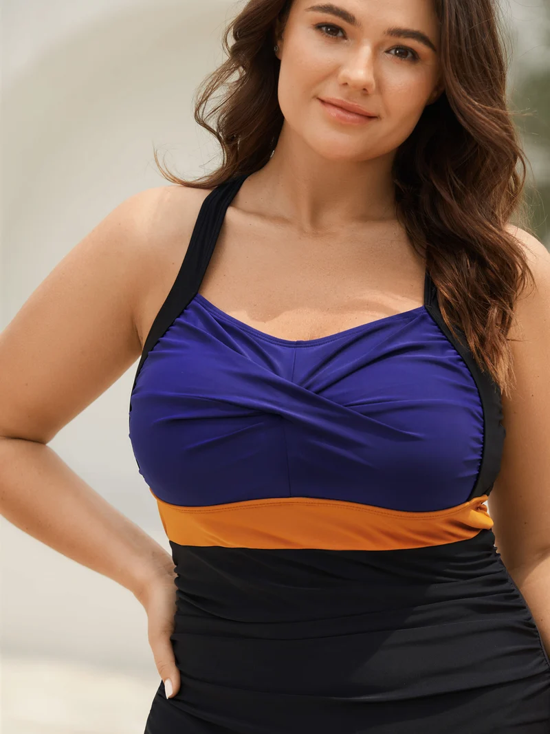 Twisted Front Color Contrast One-Piece Swimsuit