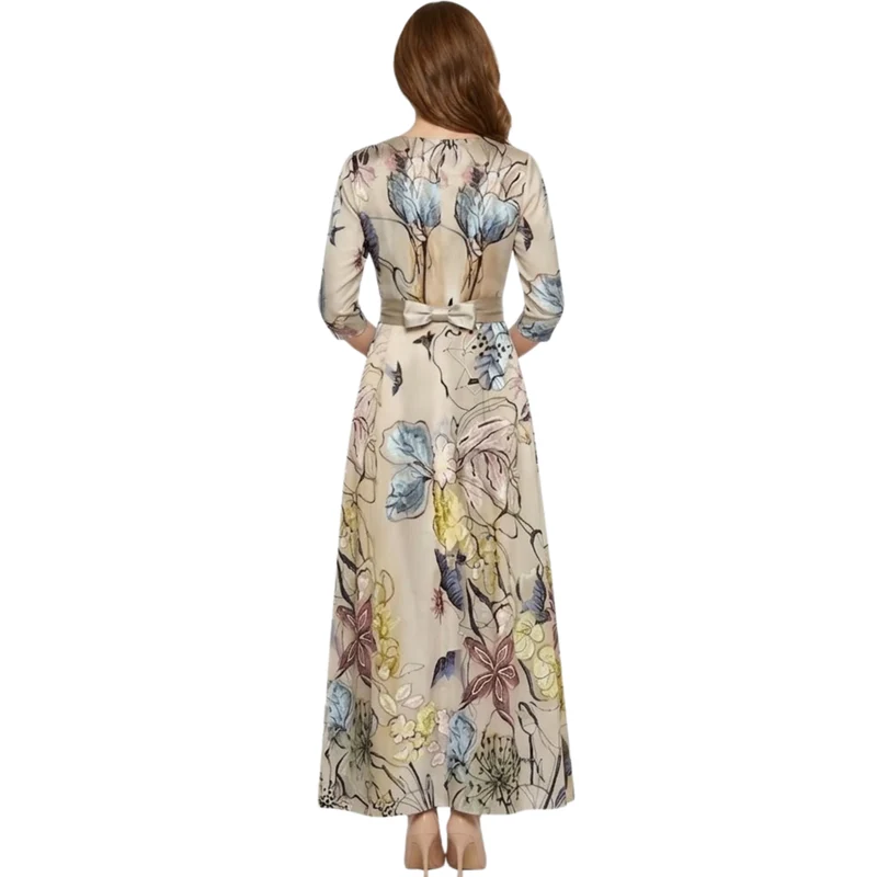 Robe Longue Fleurie à Col en V avec Manches Longues et Coupe Fluide