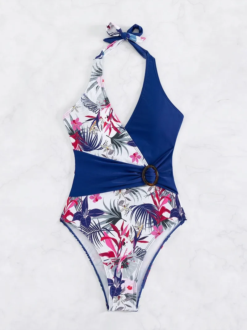 Casually Monokini With a Refined Edge