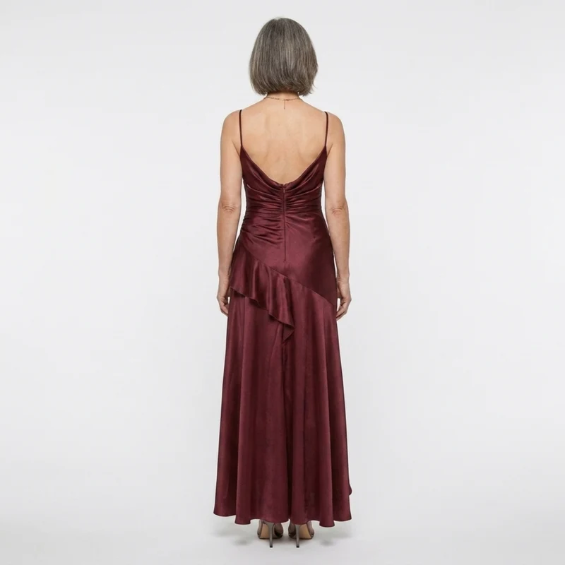 Robe longue femme — satin à ourlet asymétrique et volants | soirée chic
