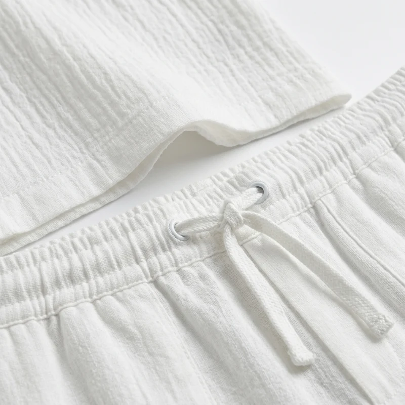Ensemble en lin homme — chemise manches courtes et short — été et plage