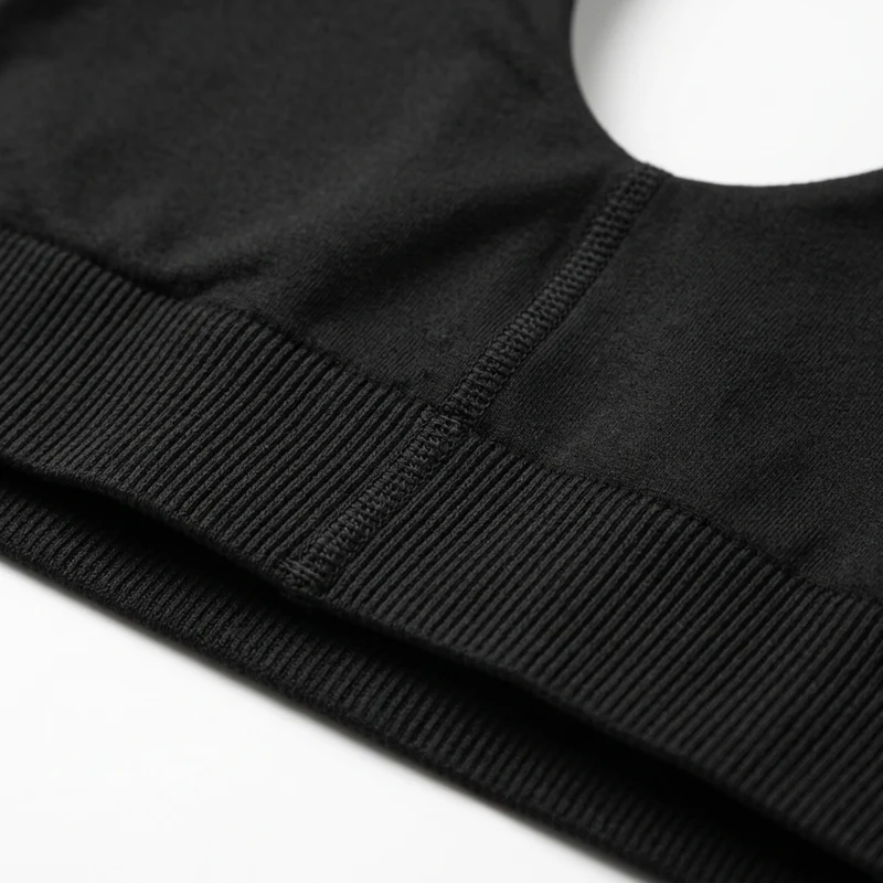 Haut court crop top pour femmes à dos nageur — col en v — été