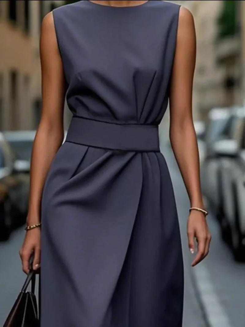Robe Midi Élégante Sans Manches pour Femmes