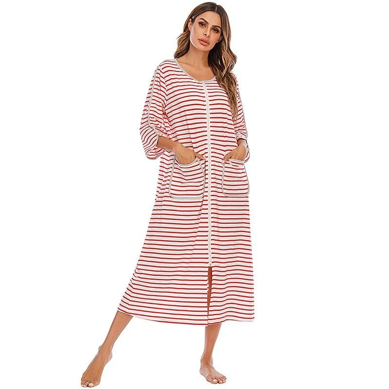 Robe de nuit zippée à capuche pour femmes