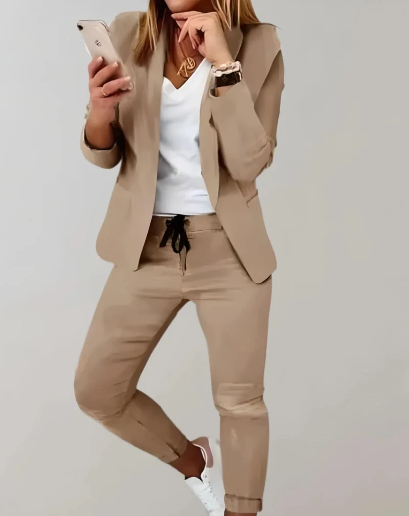 Ensemble blazer et pantalon pour femmes