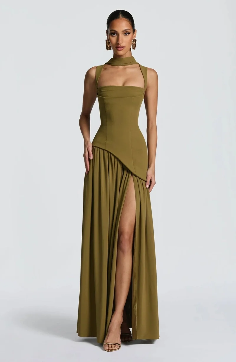 Robe Longue Évasée à Taille Cintrée pour Femme | Idéale pour les Sorties