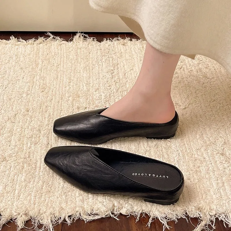 Chaussures plates en cuir vegan pour femmes