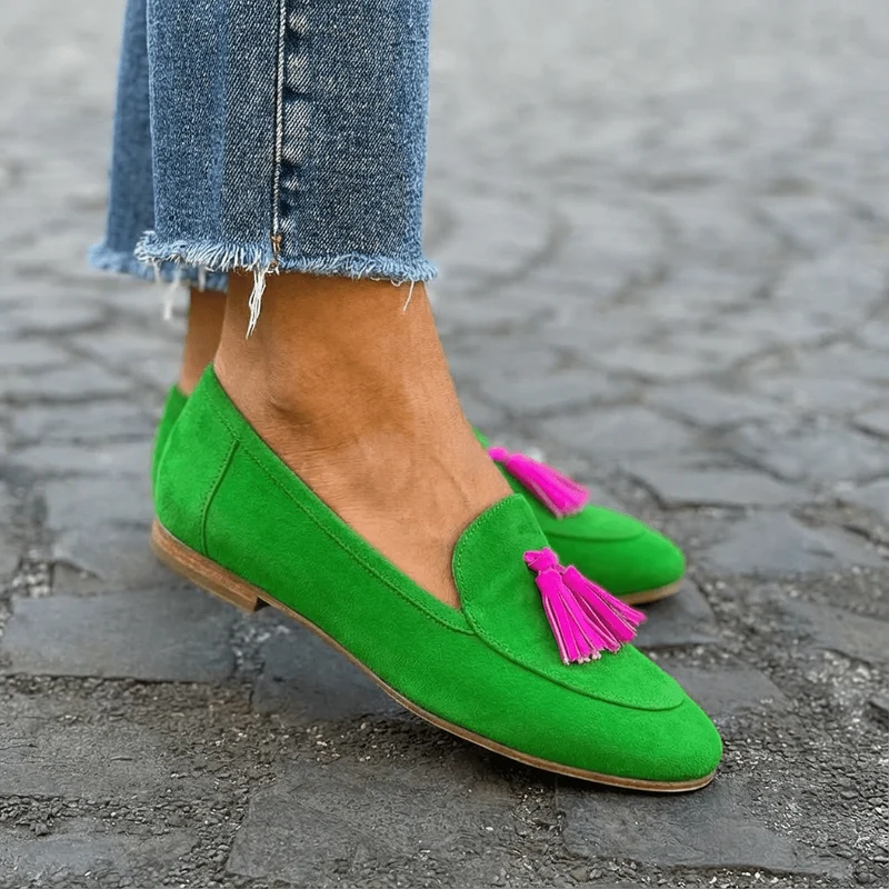 Mocassins à Pompons en Suède pour Femmes