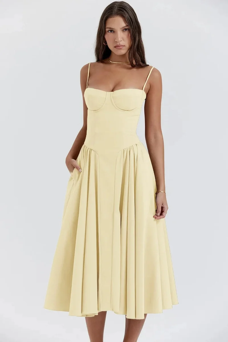 Robe Midi à Träger Ajustée et Plissée pour Femme | Idéale pour les Sorties