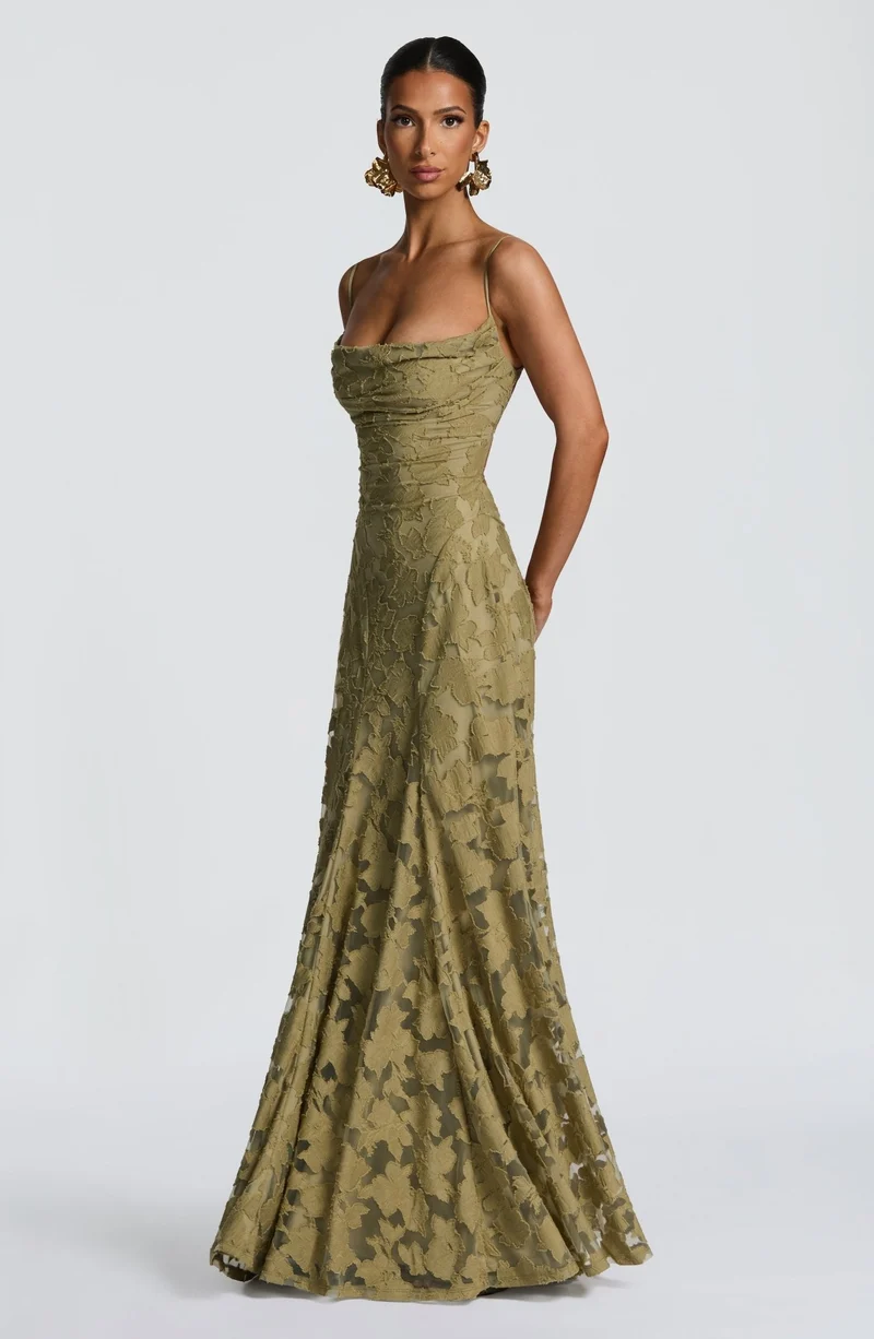 Robe Longue Drapée à Motif Floral avec Bretelles pour Femme | Idéale pour les Sorties