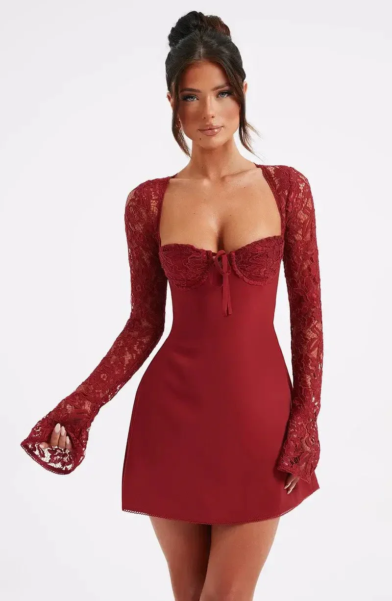 Robe Moulante à Manches en Dentelle pour Femme