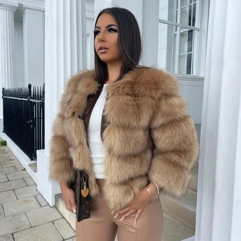Manteau élégant en fausse fourrure pour femme