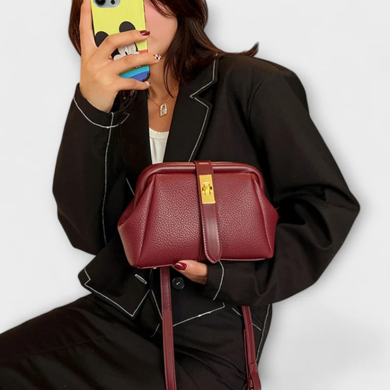 Sac à Main Mini en Cuir – Fermoir Rotatif, Pour la Ville et les Sorties