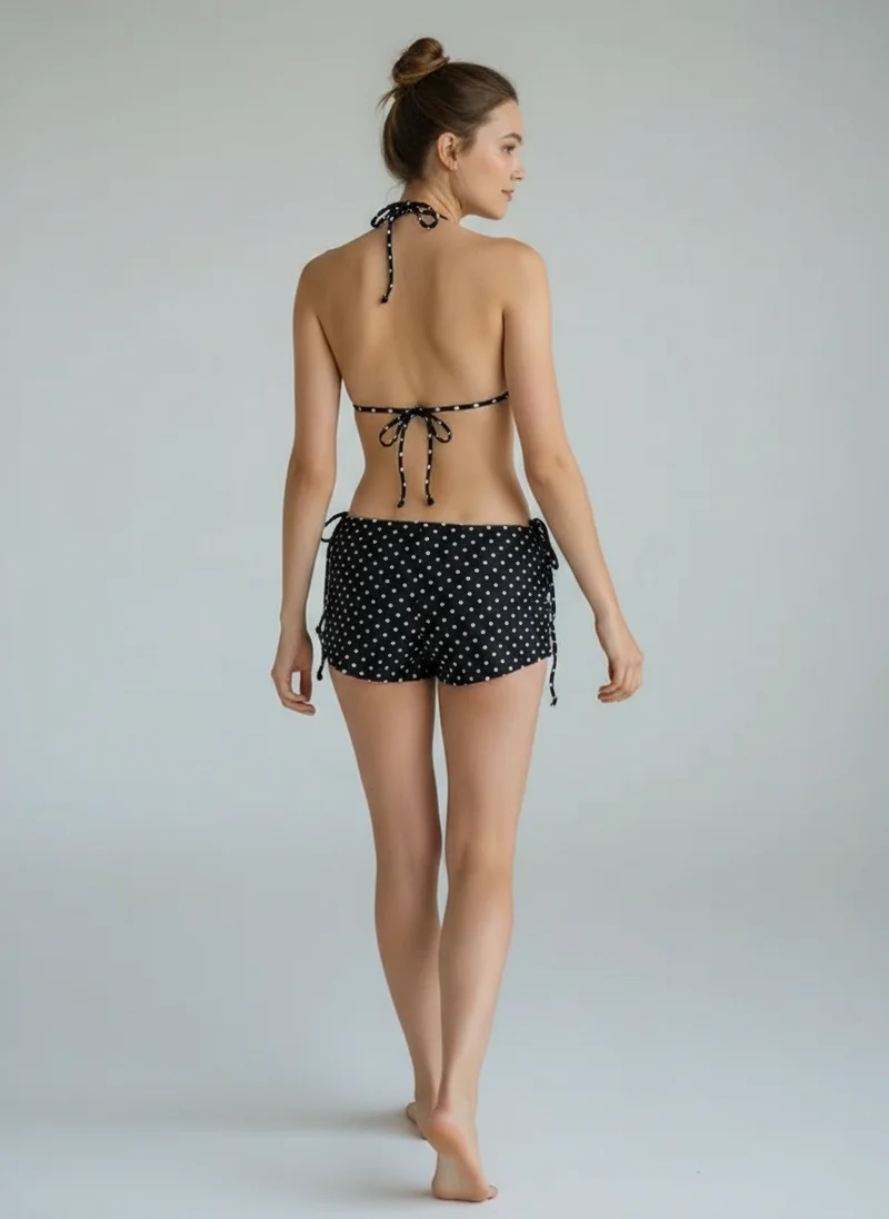 Bikini Trois Pièces à Pois - Look Élégant et Estival