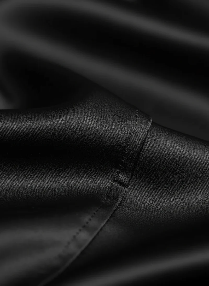 Blouse Satinée à Col V - Haut Élégant Effet Soyeux