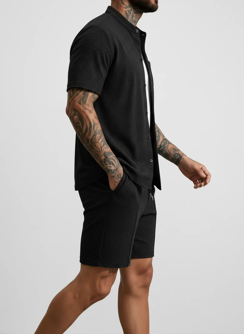 Ensemble chemise col montant short