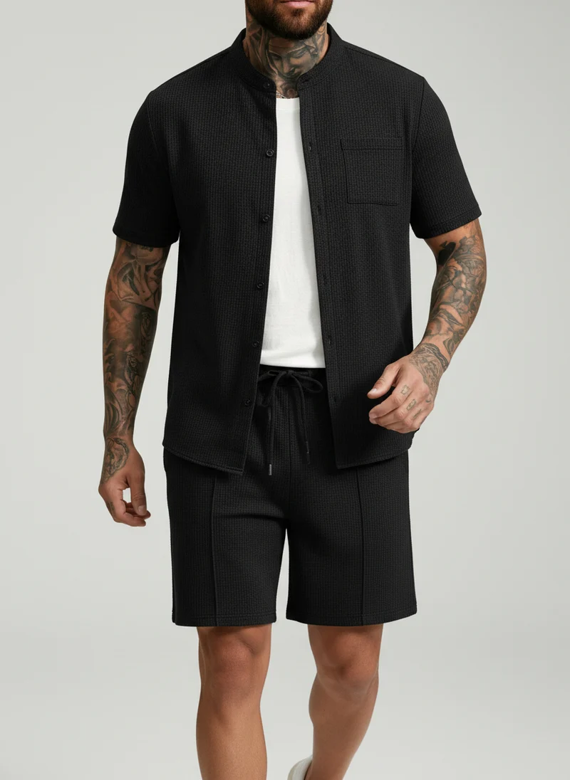 Ensemble chemise col montant short