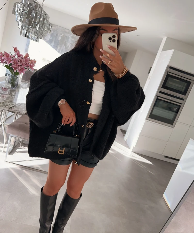 Veste en tricot oversize noire au style cosy