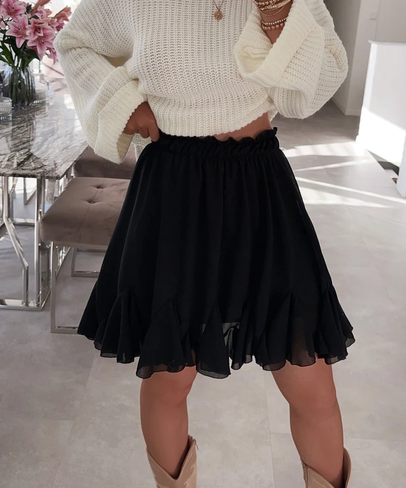 Jupe Nicole Schwarz coupe élégante