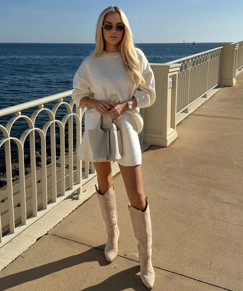 Bottes de cowboy beiges hautes au style western