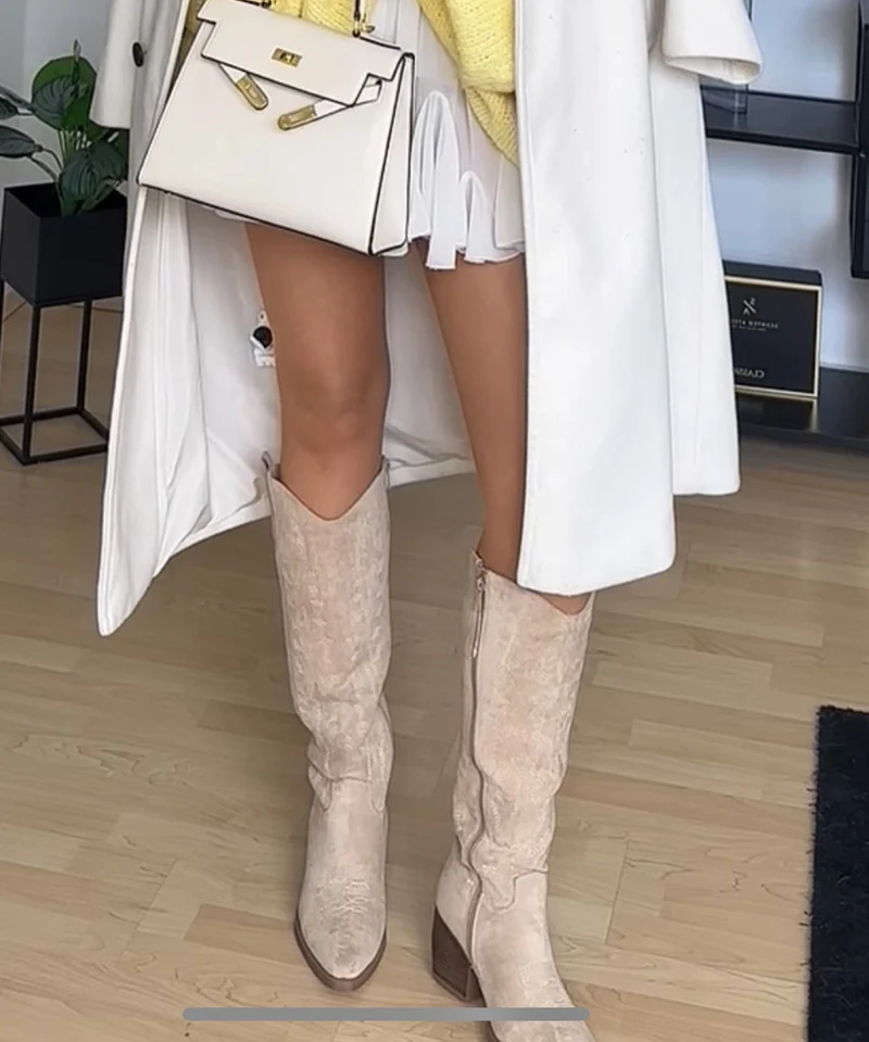 Bottes de cowboy beiges hautes au style western
