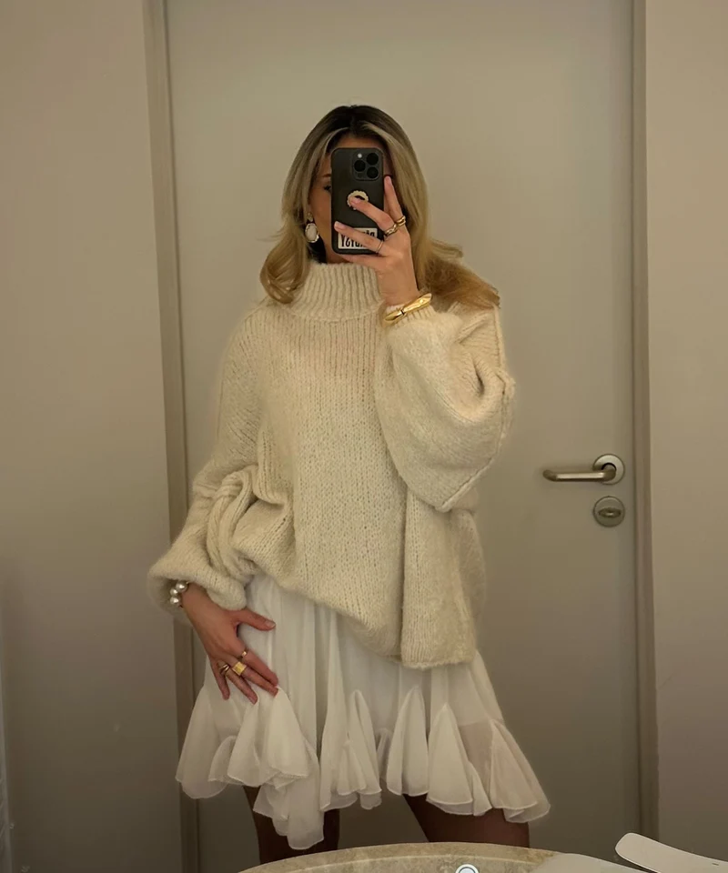 Jupe blanche Nicole au style épuré